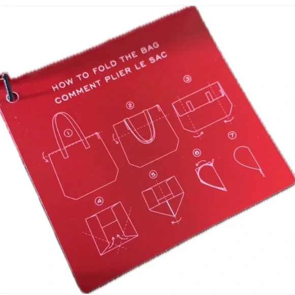 Victoria’s Secret NWT Packable Tote & Floral “Bombshell” Scarf - Picture 11 of 11